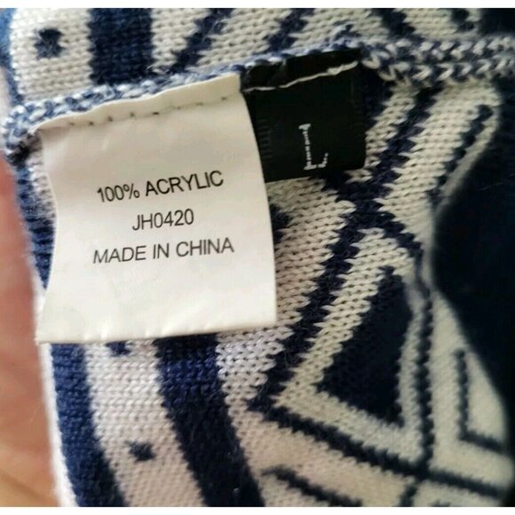 NWOT Fun.com Narwhal Blue Orange Crewneck Novelty Sweater Unisex Size L - Picture 6 of 6